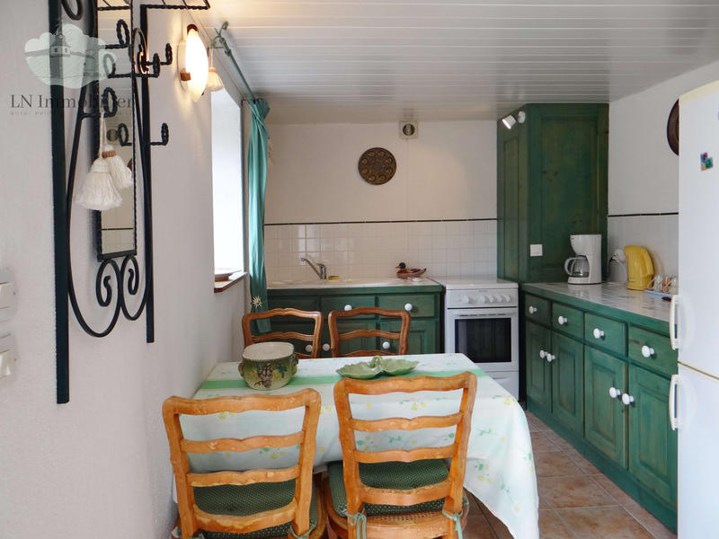 Propriété - 290 m² - 13 pièces