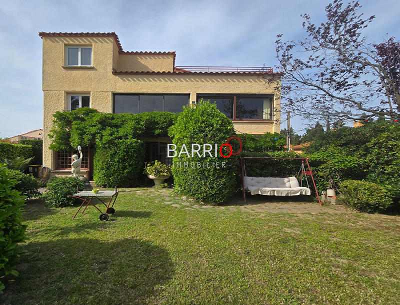 Villa - 308 m² - 12 pièces