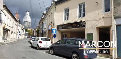 Immeuble mixte - 571 m²