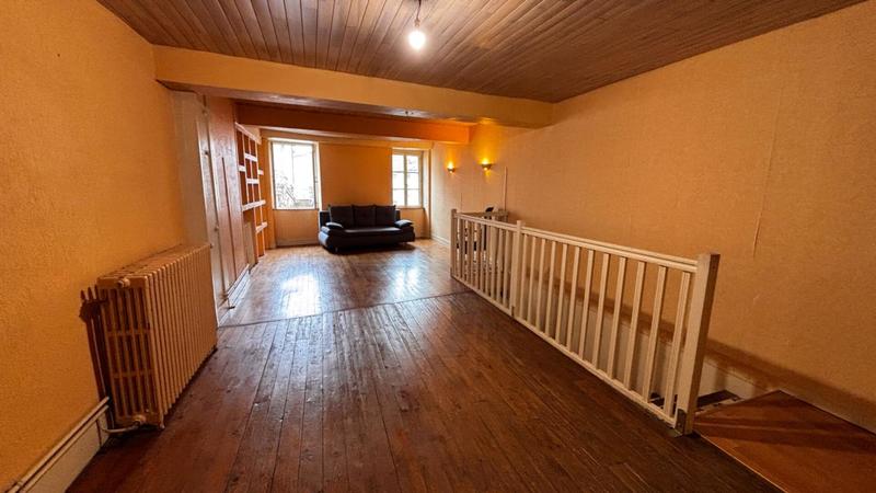 Maison - 199 m² - 5 pièces