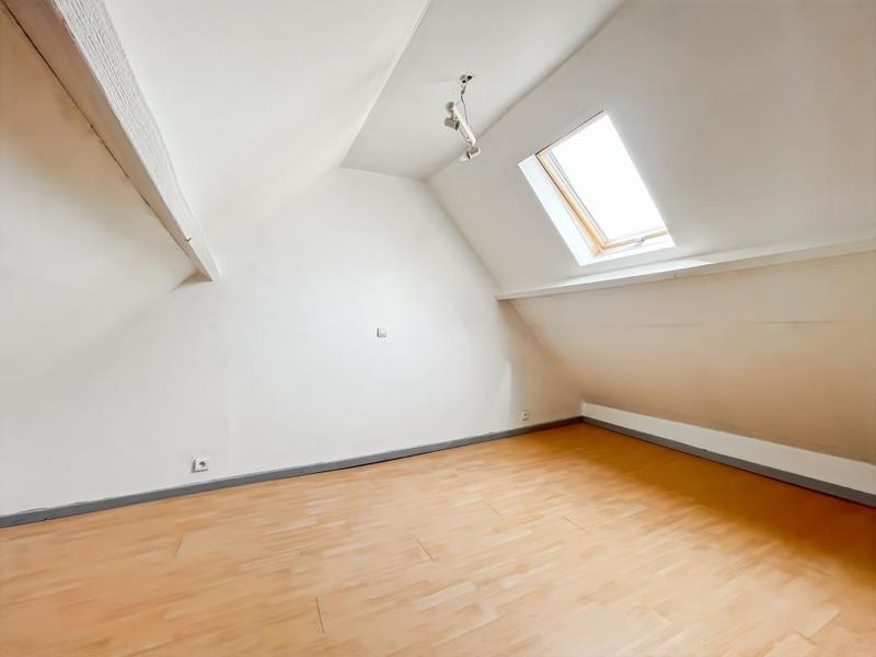 Maison - 142 m² - 6 pièces