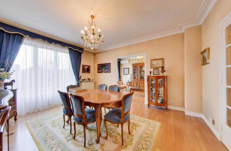 Appartement - 109 m² - 5 pièces