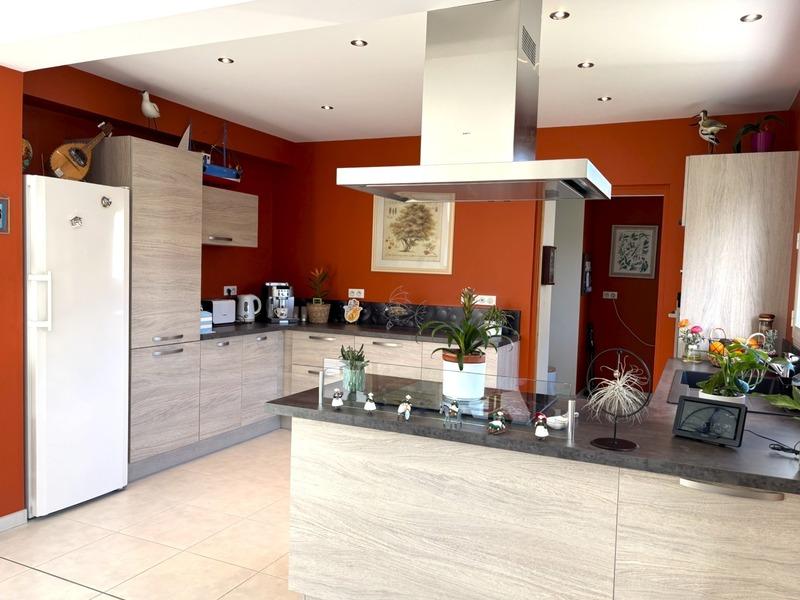 Maison - 190 m² - 7 pièces