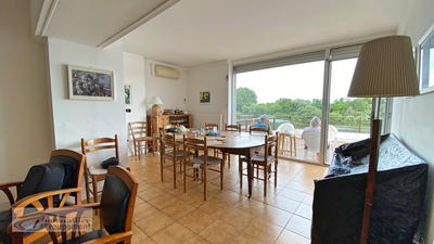 Maison - 166 m² - 7 pièces