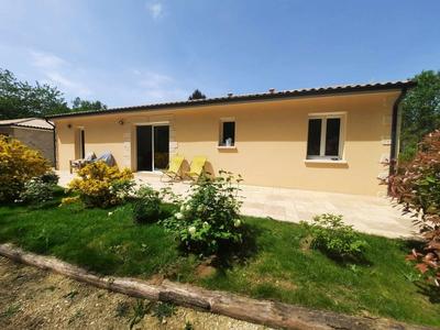 Maison - 95 m² - 4 pièces