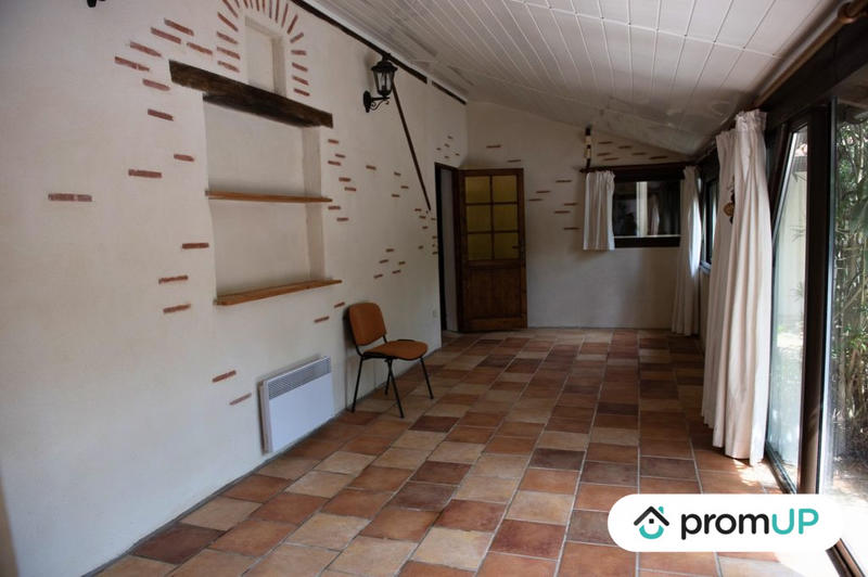 Maison - 170 m² - 8 pièces