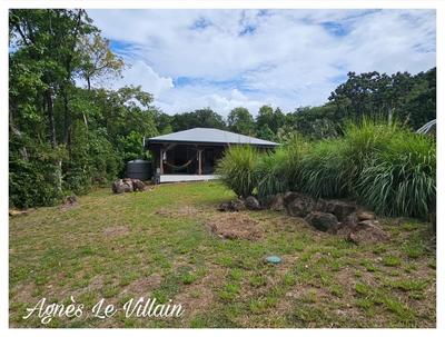 Terrain constructible - 1 043 m²