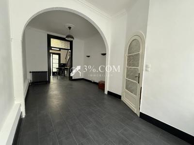 Maison - 97 m² - 5 pièces