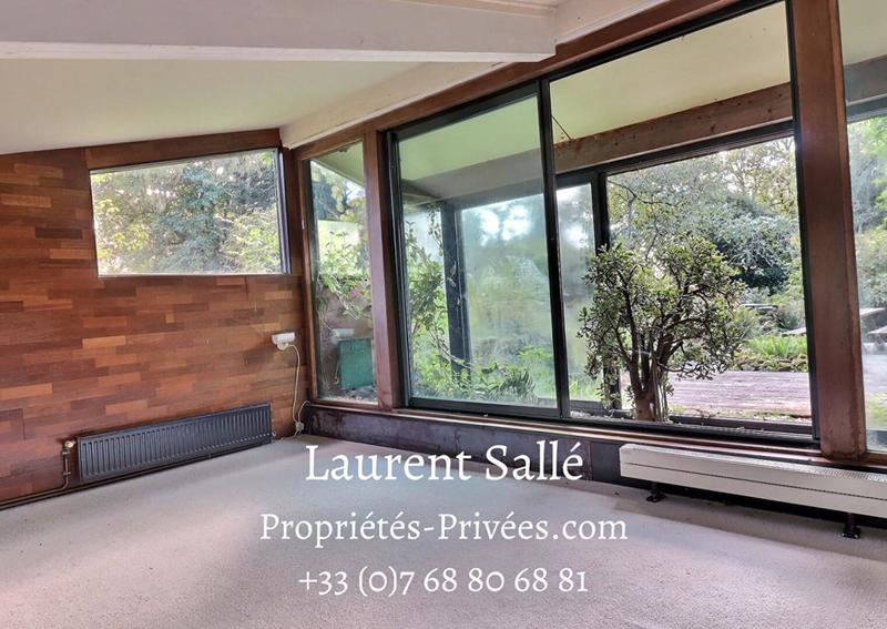 Maison - 215 m² - 8 pièces