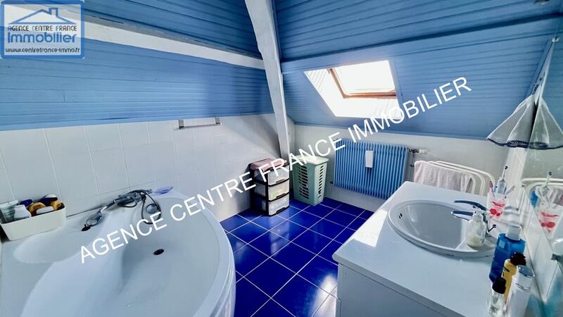 Appartement - 95 m² - 5 pièces