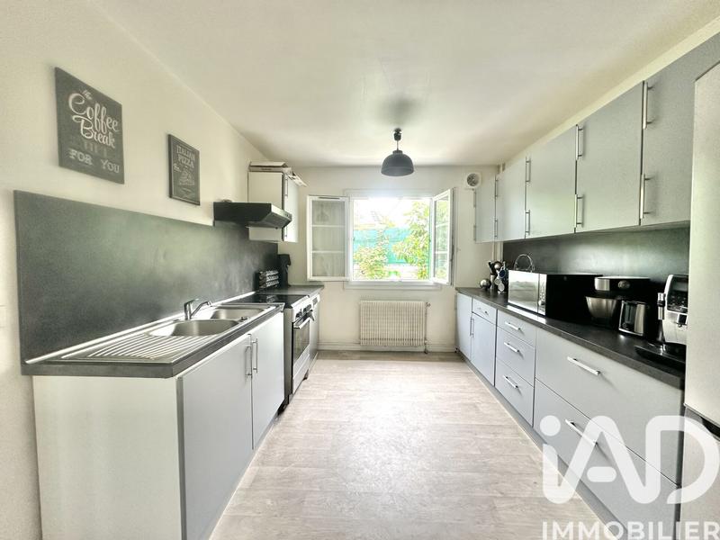 Maison - 122 m² - 6 pièces