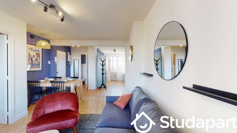 Chambre - 10 m² - 1 pièce