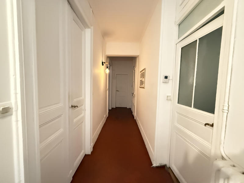 Appartement - 141 m² - 7 pièces