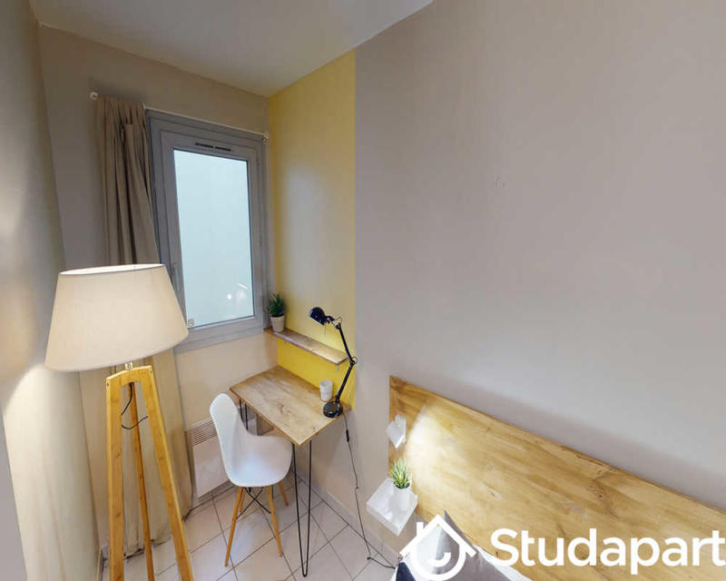 Chambre - 50 m² - 1 pièce