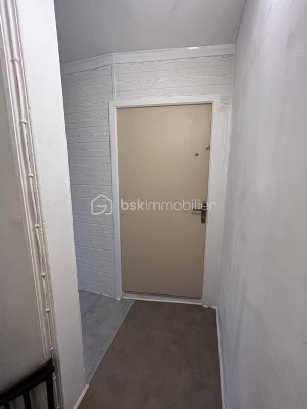 Immeuble - 23 m² - 1 pièce