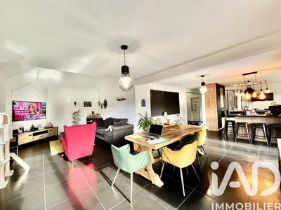 Maison - 175 m² - 7 pièces