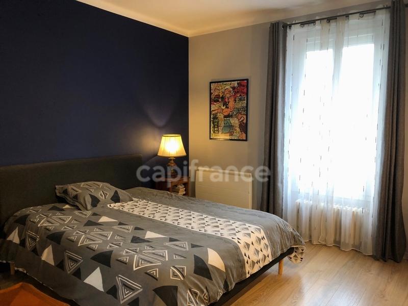 Maison bourgeoise - 161 m² - 7 pièces