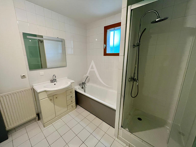 Maison - 118 m² - 6 pièces