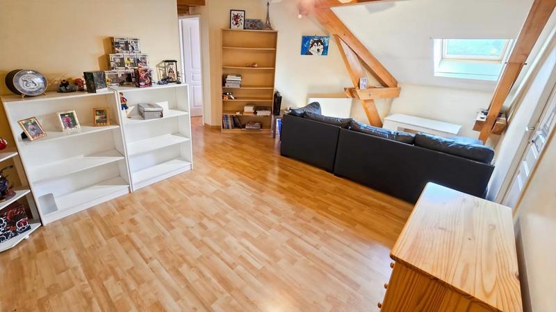 Maison - 147 m² - 6 pièces