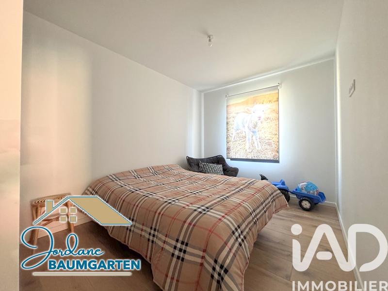 Maison - 98 m² - 5 pièces