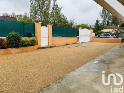 Maison - 102 m² - 4 pièces