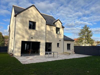 Maison - 183 m² - 7 pièces