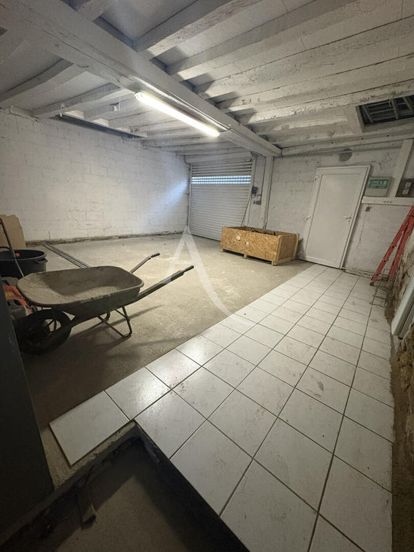 Maison - 175 m² - 9 pièces