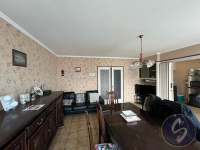 Maison - 142 m² - 5 pièces