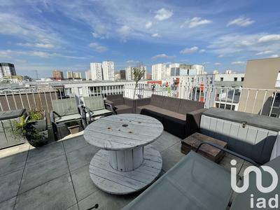 Appartement - 95 m² - 5 pièces