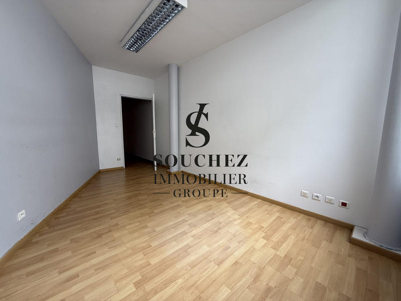 Loft - 170 m² - 7 pièces