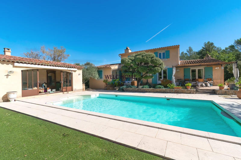 Villa - 133 m² - 5 pièces