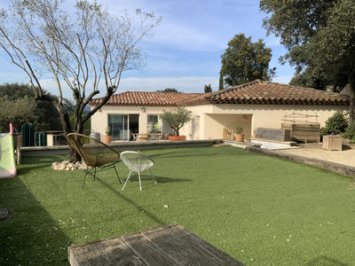 Maison - 170 m² - 6 pièces