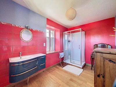 Maison - 160 m² - 9 pièces