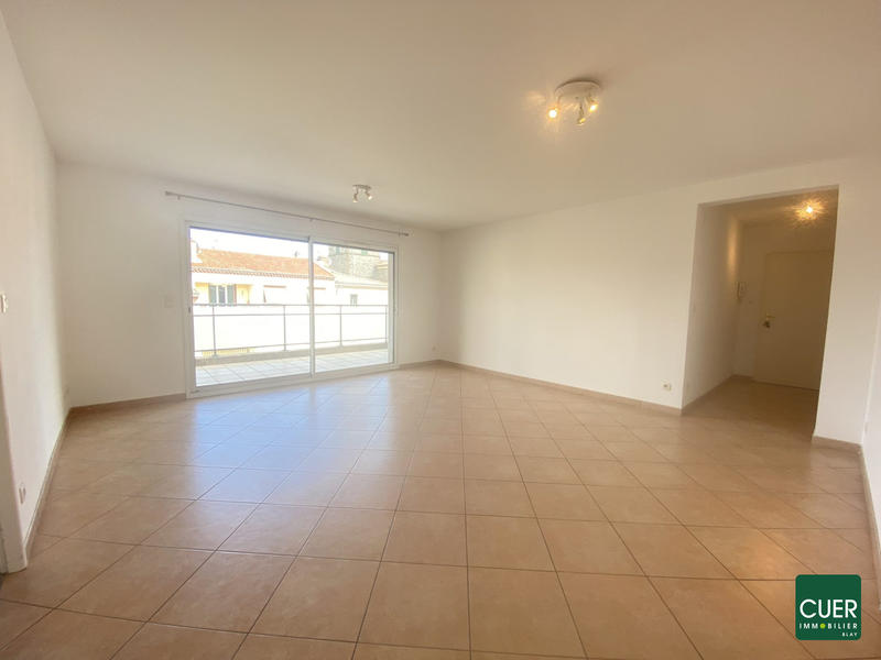 Appartement - 81 m² - 3 pièces