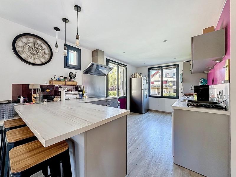 Maison - 104 m² - 5 pièces