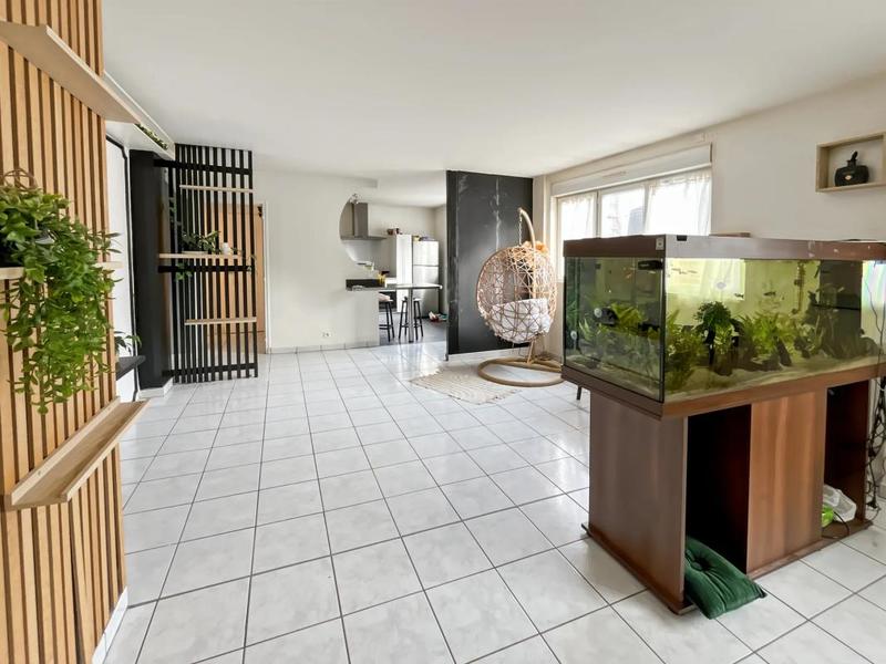 Appartement - 86 m² - 4 pièces