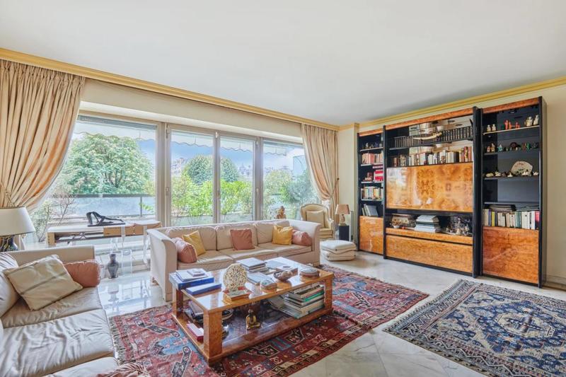 Appartement - 121 m² - 4 pièces