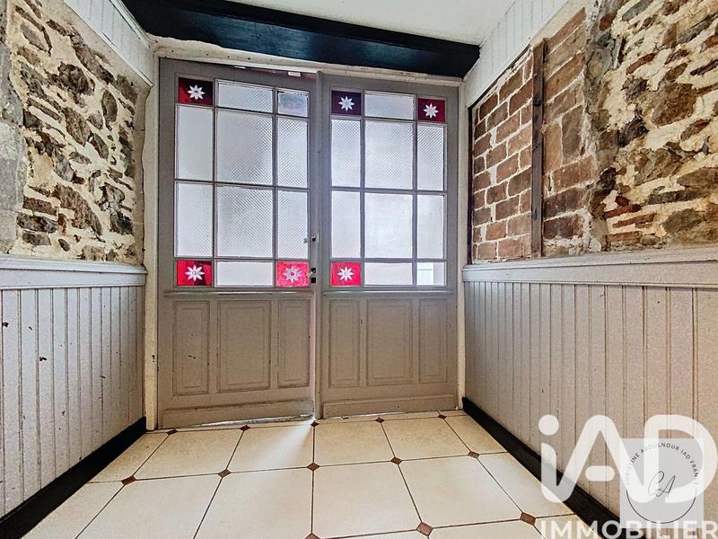 Maison - 293 m² - 11 pièces