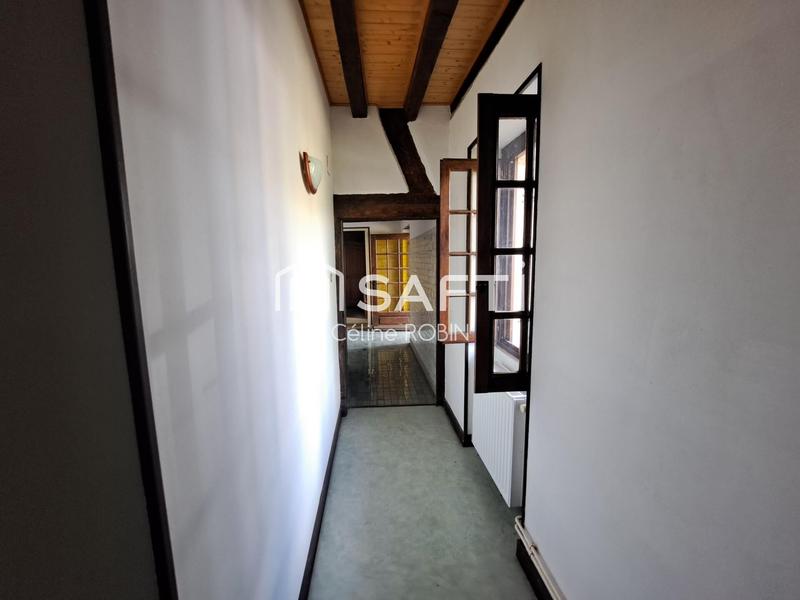 Maison - 186 m² - 9 pièces