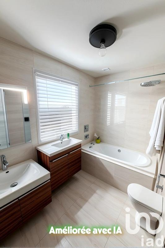 Maison - 111 m² - 5 pièces