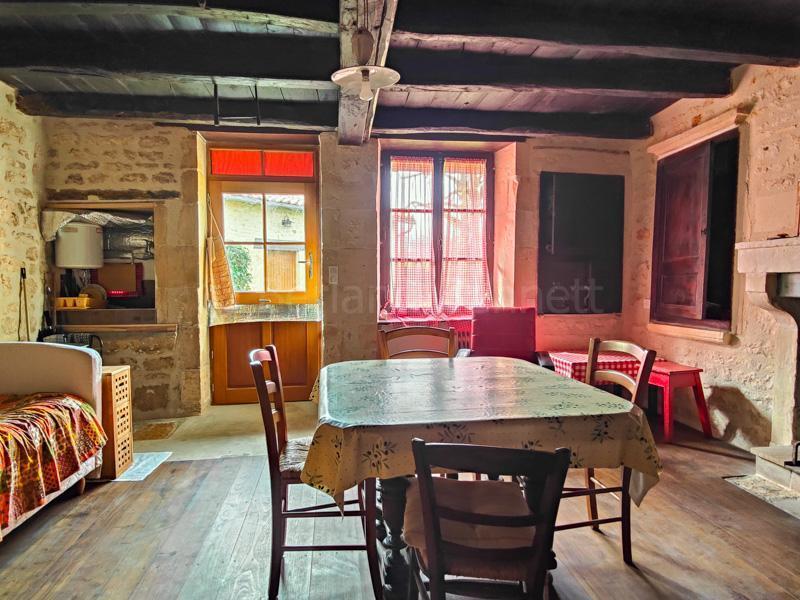 Maison en pierre - 126 m² - 4 pièces