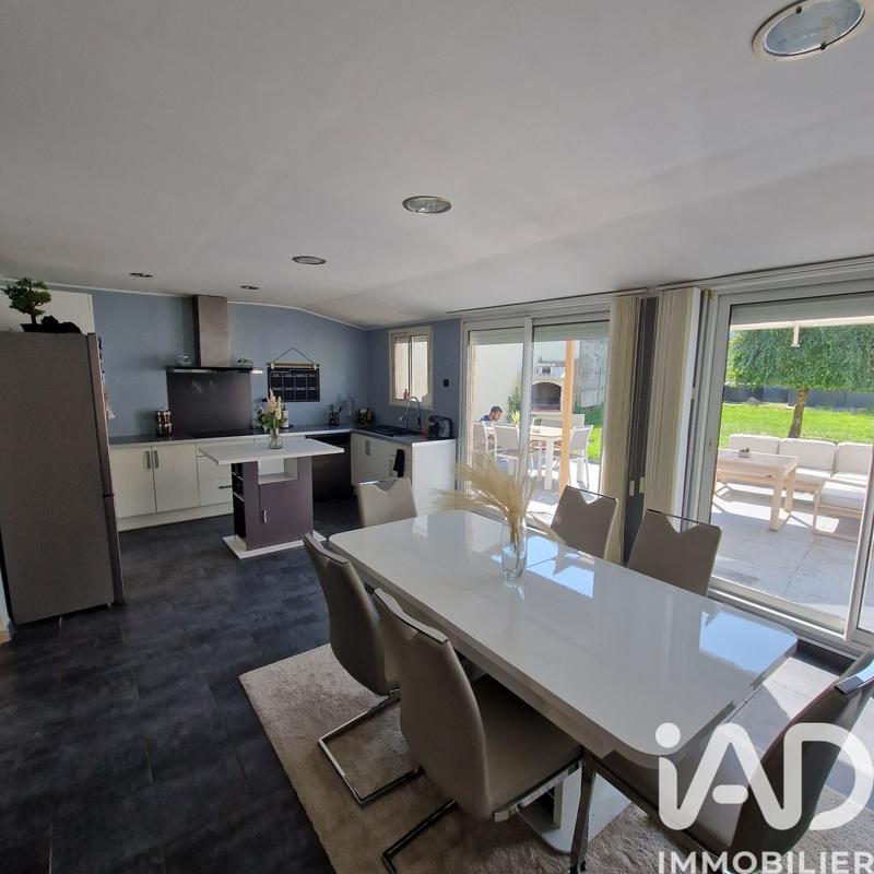 Maison - 100 m² - 5 pièces