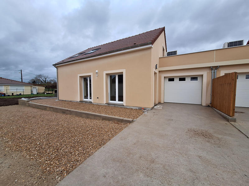 Maison - 150 m² - 5 pièces