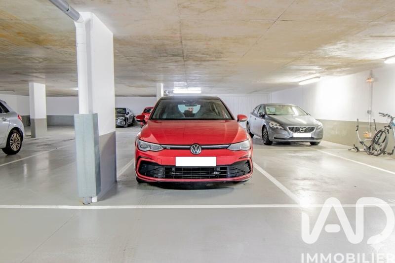 Parking - 12 m²