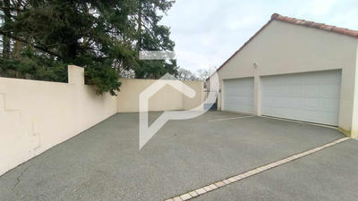 Maison - 153 m² - 6 pièces