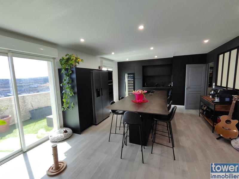 Maison - 125 m² - 6 pièces