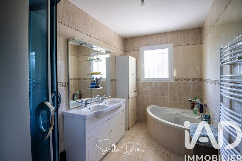 Maison - 128 m² - 6 pièces