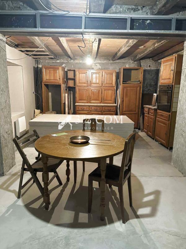 Maison de village - 120 m² - 6 pièces