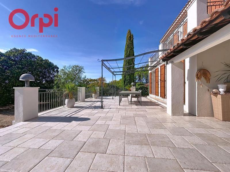 Villa - 186 m² - 5 pièces