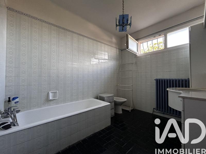 Maison - 178 m² - 7 pièces